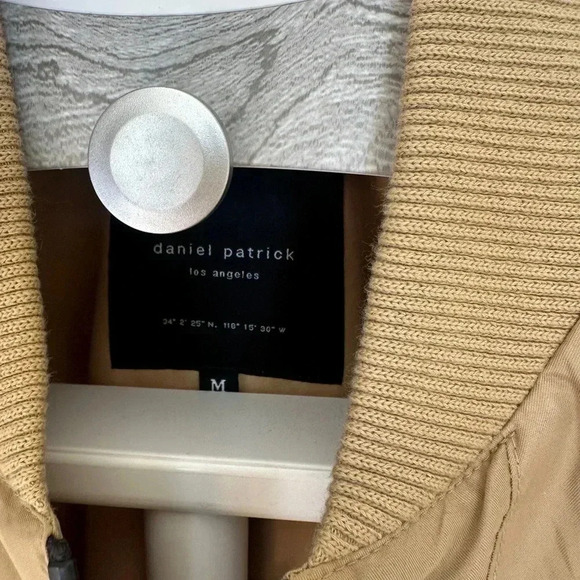 Beige Long Bomber Jacket Women’s Size M - Daniel Patrick - Picture 4 of 6